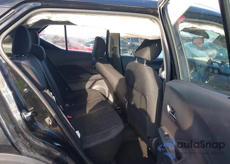 2021 Nissan Kicks Sv Xtronic Cvt from USA, damaged, VIN 3N1CP5CVXML472859